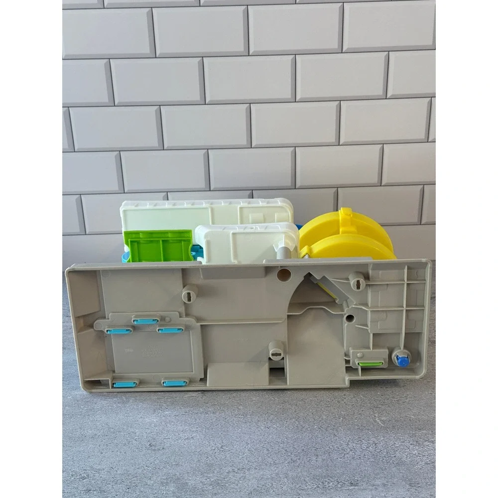 Fisher-Price Little People Helpful Neighbors Garage Playset FHG50 2018 Mattel